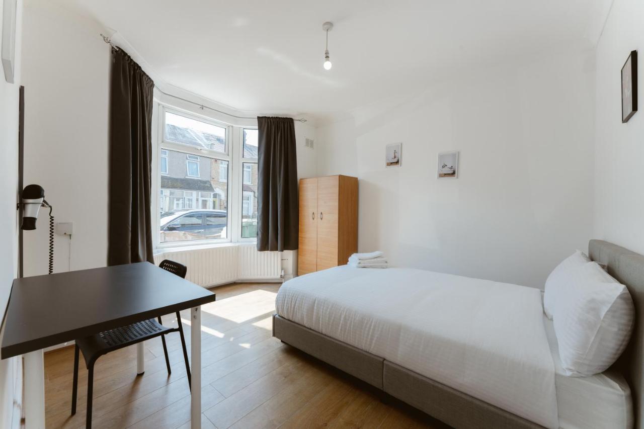 Plaistow Cosy Double Rooms - 8 London Bagian luar foto